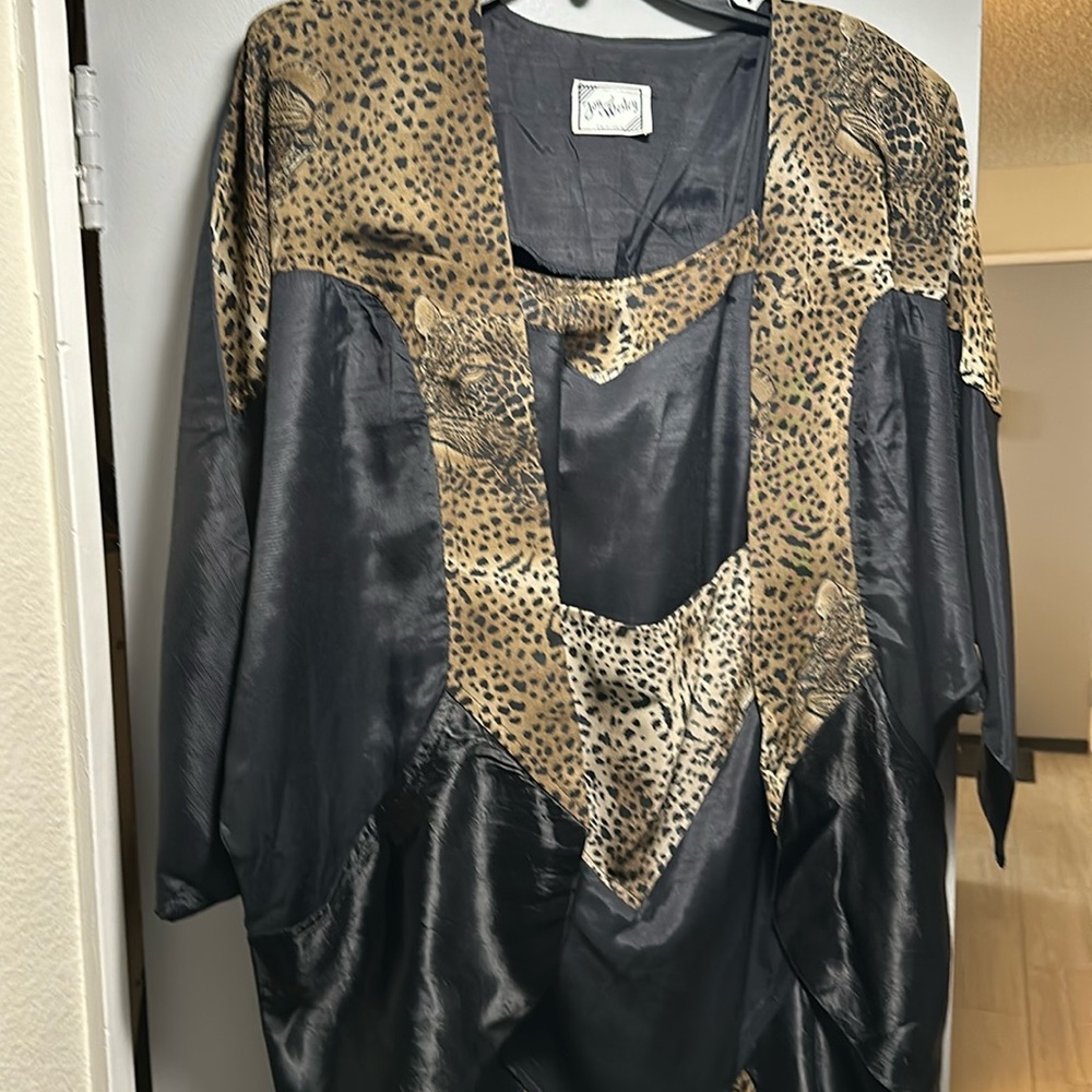 Beautiful 3-Piece Suit Leopard Print by Jon Wesley